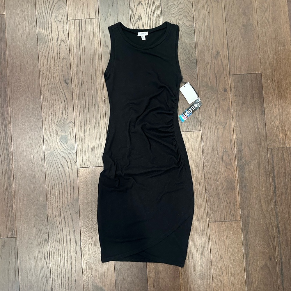 NWT tildon wrap dress